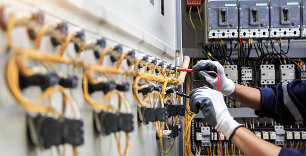 Professional Electrician technician working in Timber Pines, FL